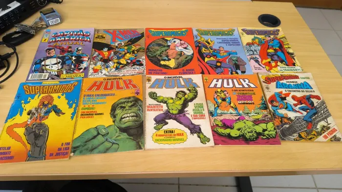 Coleção de HQs Superamigos, Hulk, Capitão América e X-Men