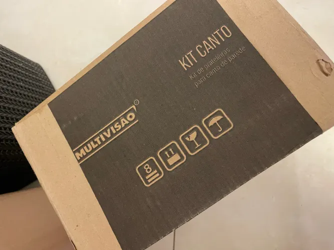 Kit prateleira de canto preta (nunca usada)
