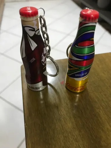 Chaveiro garrafinhas copa 2014