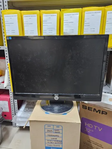 Monitor com entrada VGA