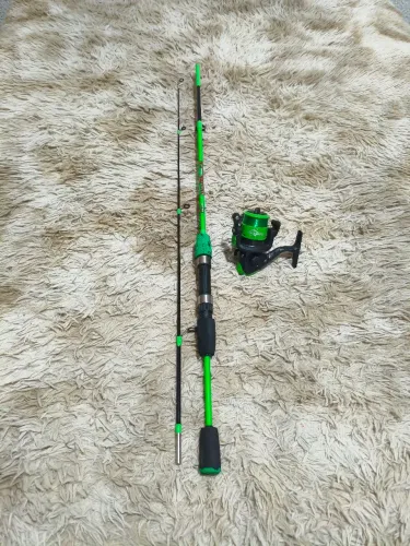 Kit de pesca vara e molinete 