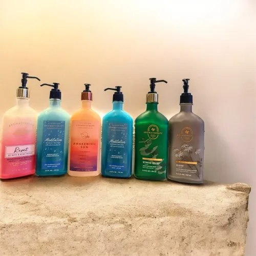 Hidratante Loções Bath & Body Works Fragrâncias que despertam, acalmam e envolvem.