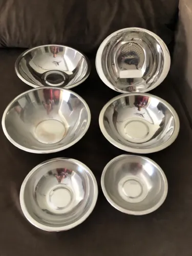 Conjunto de tigelas e escorredor de arroz de aço inox
