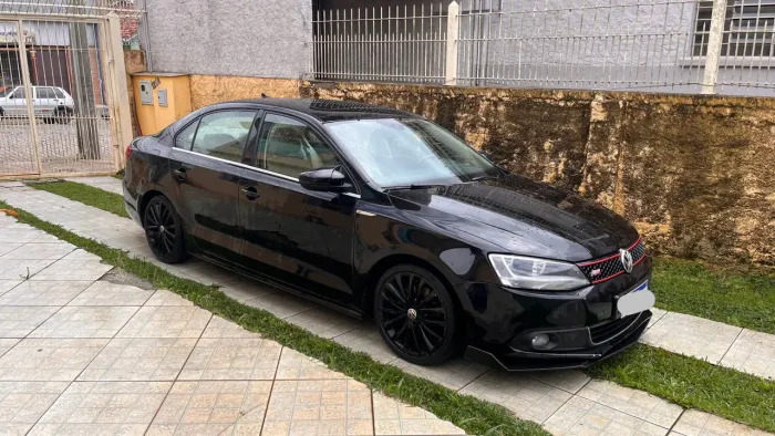 Volkswagen Jetta Highline 2.0 TSI 16V 4P Tiptronic 2013