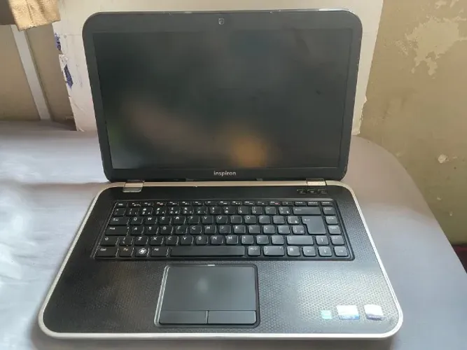 Notebook Dell Inspiron P25F, Não Liga, Venda No Estado Para Reparo Ou Peças !!!