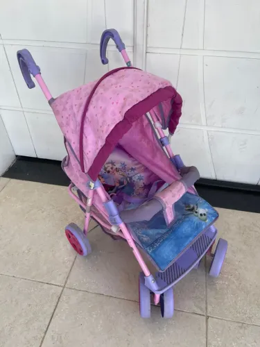 Carrinho de Boneca Frozen