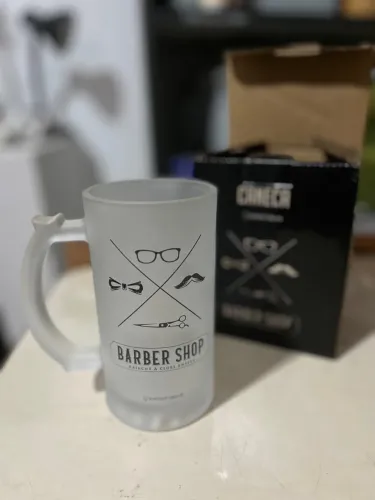 Caneca Cerveja Barbeiro - Estilo e Elegância