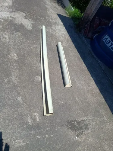 Calha tipo U para  escoamento de água duas peças  