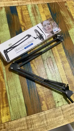 Suporte para Microfone Profissional NB-35