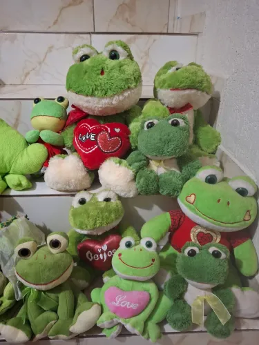 Coleção de Sapos de Pelúcia - Diversão Garantida!