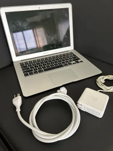 MacBook ano 2017 Monterey