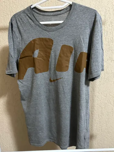 Camiseta Nike air