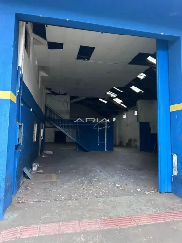 Aluga - Barracão para alugar- Centro - Londrina PR