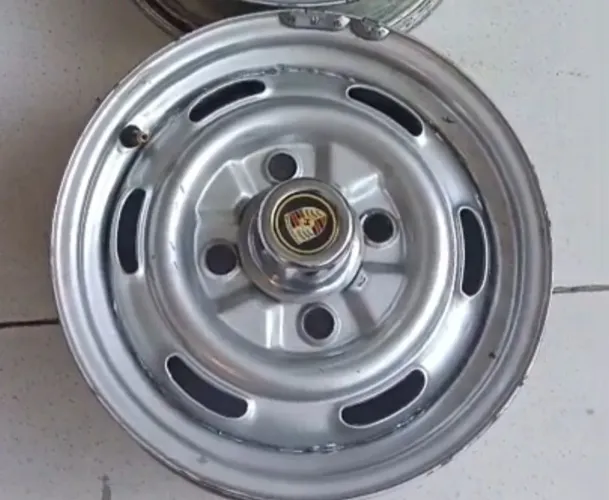 4 Rodas Aro 14 de Fusca e Brasília WhatsApp *