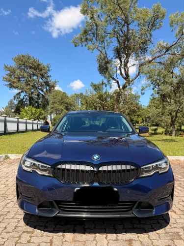 Imagem de BMW 320I A Modern/sport TB 2.0/a.flex 16V 4P 2020
