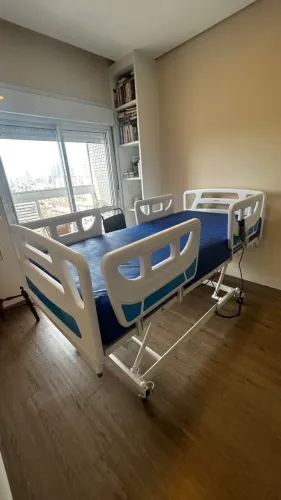 Cama hospitalar eletrônica