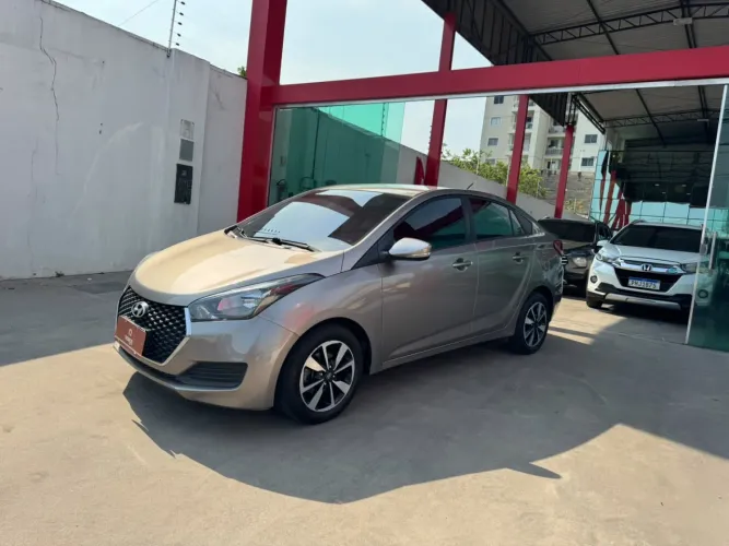 Hyundai HB20S Comfort Plus 1.0 Flex 12V Mec. 2019