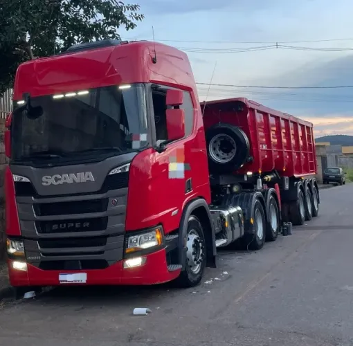 SCANIA R 460 6X2 2024/2024 SUPER - BAIXO KM