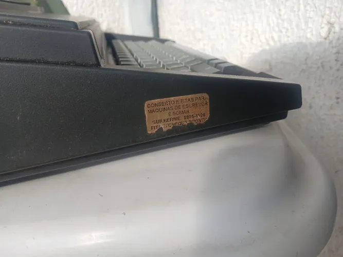 Máquina de escrever ( colecionador)