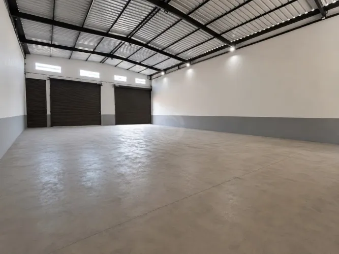 BARRACÃO PARA LOCAÇÃO RIO DAS PEDRAS/SP