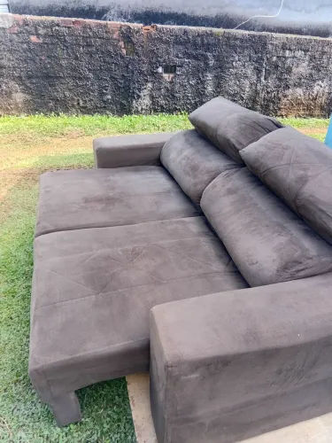 Sofa retrátil reclinavel higienizado 2.10x1.30 excelente estado. Posso entregar