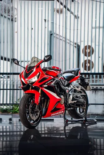 Honda CBR 650R (2022)