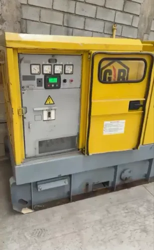 Gerador 105 kVA - Ano 2013 - Operacional! ?