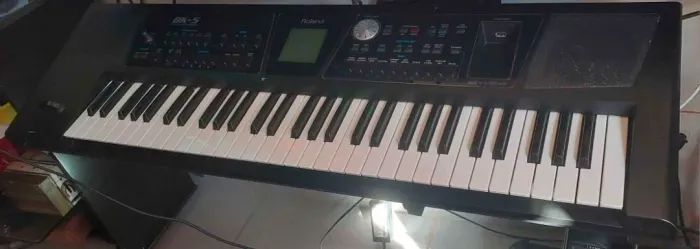 Teclado Roland Bk5