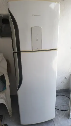 Geladeira Frost free Panasonic 