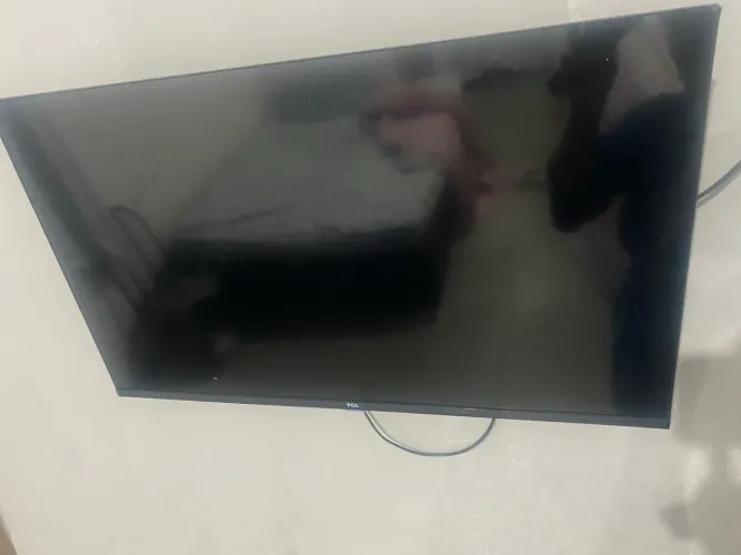 TV TCL 32? Usada - R$ 700