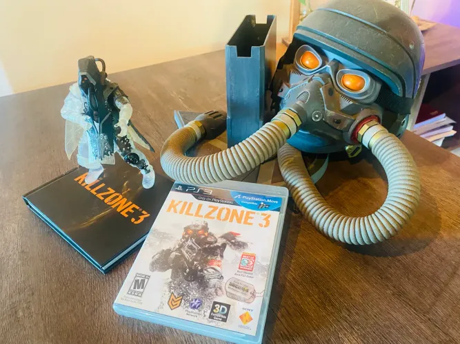 Incrível peça de colecionador de Killzone 3! O icônico capacete Helghast.