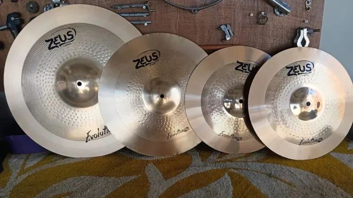 PRATOS ZEUS EVOLUTION B10 ZERADOOO!!