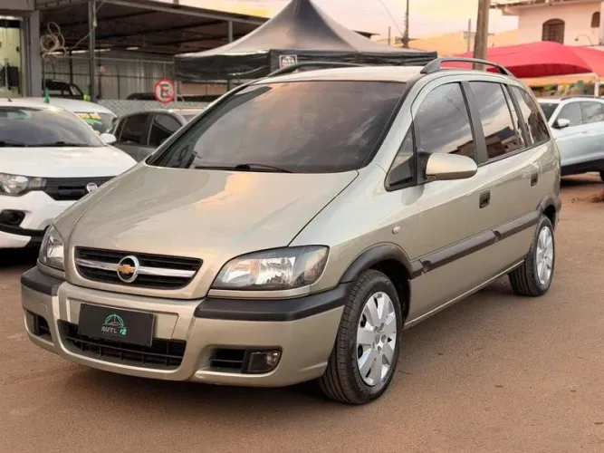 Chevrolet Zafira Comfort 2.0 MPFI Flexpower 8V 5P 2011