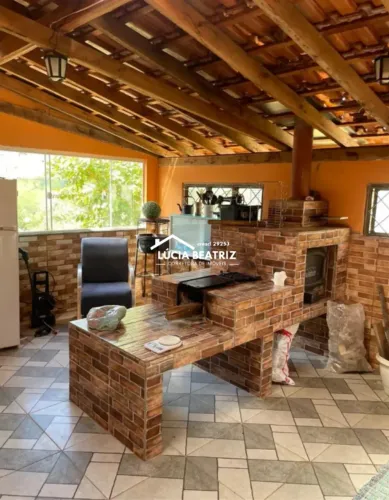 Um Encanto de Chácara com 1.000m², situada em Delfim Moreira/MG