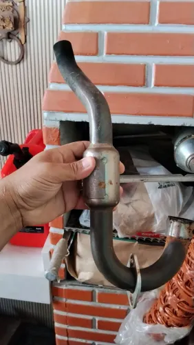 Vendo escapamento de crf 230