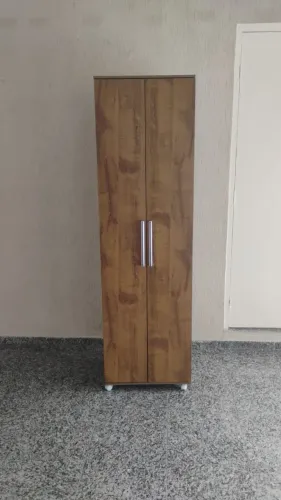 Armário multiuso , designer elegante 