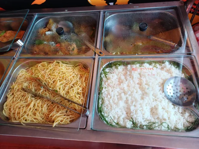 Cozinheira(o)