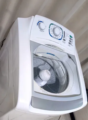 Máquina de lavar Electrolux 10kg