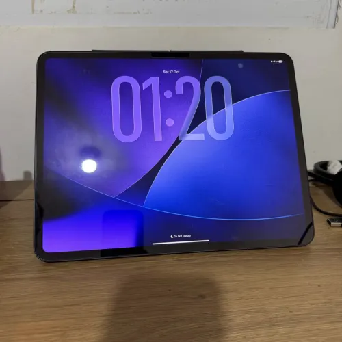iPad Pro m4 13 Wifi 256gb - na garantia