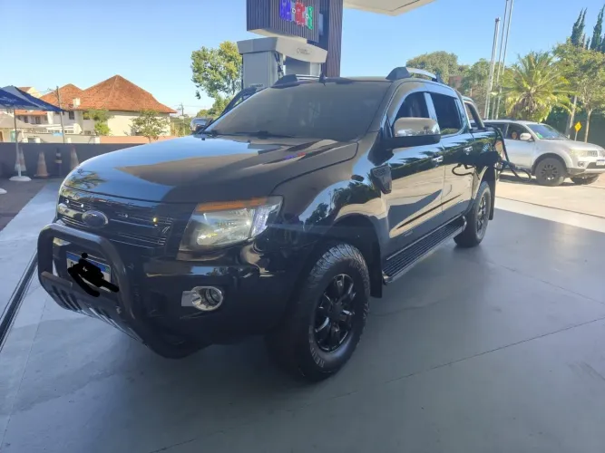 Ford Ranger XLS 2.5 16V 4X2 CD Flex 2016