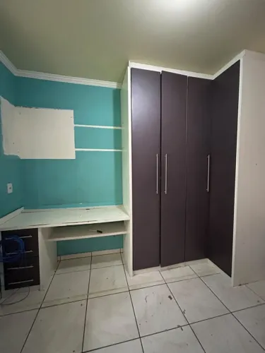 Armário de quarto para doação