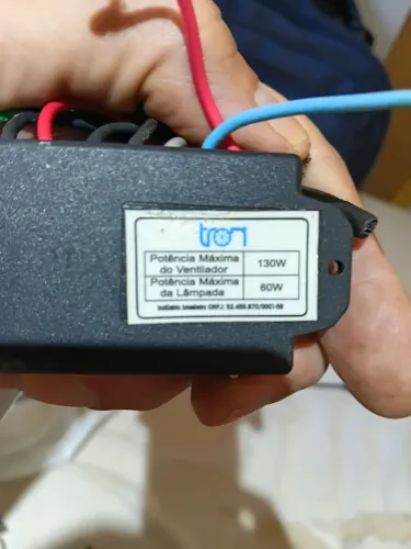Vende-se para ventilador de teto relé com capacitor