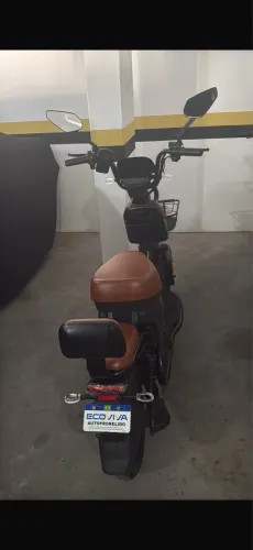Bicicleta elétrica zerada