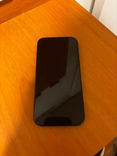iPhone 15 pro em excelente condições
