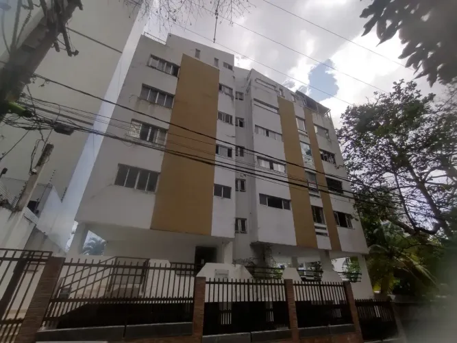 Apartamento para aluguel com 70 metros quadrados com 2 quartos em Ondina - Salvador - BA