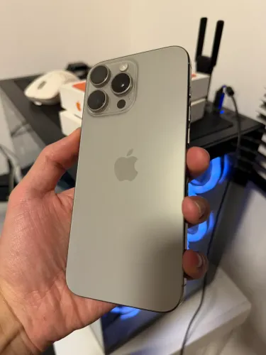 iPhone 16 Pro Max 256GB Titanium