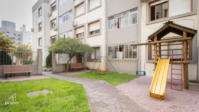 Apartamento 2 Dormitórios à venda no Centro- Pelotas