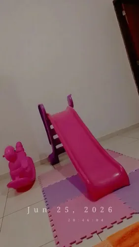 Vendo escorrega novo, quem tiver interesse fala no ZAP. *