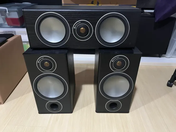 Caixas de som para HT (par de bookshelfs + central) - Monitor Áudio bronze - Trio Frontal