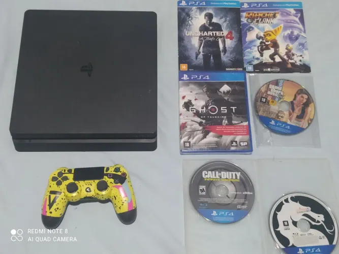 PS4 Slim c/ 6 jogos e 1 controle
